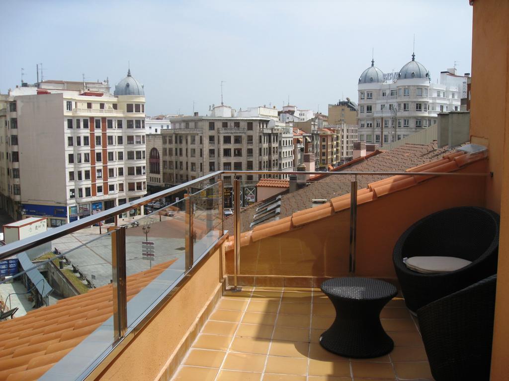 Hotel Via Gotica Burgos Exterior photo